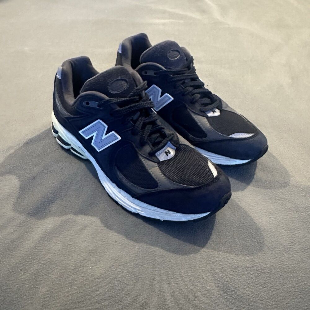 New Balance 2002R Eclipse Castlerock Sneakers Mens 7.5D Navy Suede M2002RCA